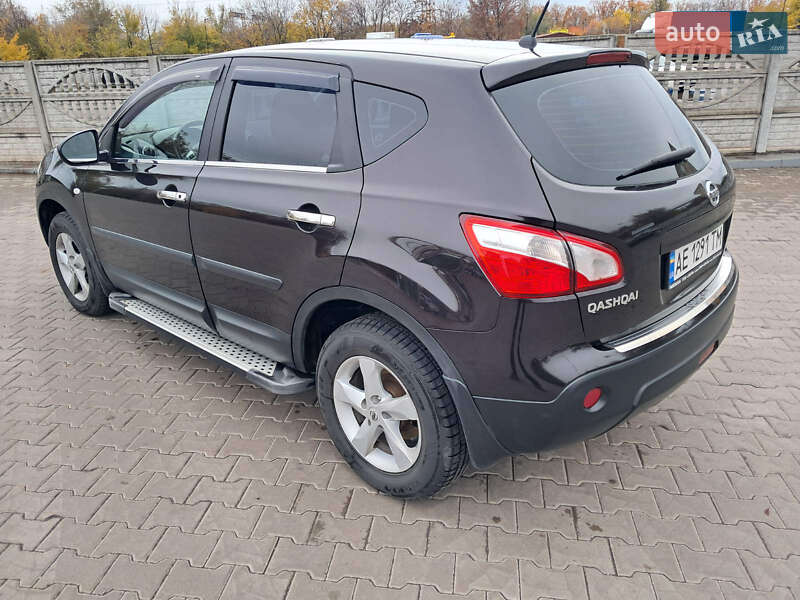 Внедорожник / Кроссовер Nissan Qashqai 2011 в Кривом Роге фото 5 Внедорожник / Кроссовер Nissan Qashqai 2011 в Кривом Роге