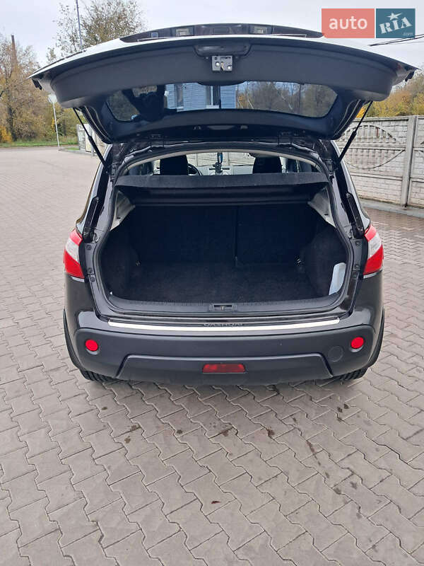 Внедорожник / Кроссовер Nissan Qashqai 2011 в Кривом Роге фото 10 Внедорожник / Кроссовер Nissan Qashqai 2011 в Кривом Роге