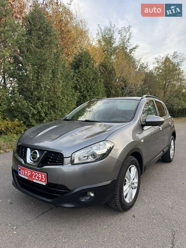 Внедорожник / Кроссовер Nissan Qashqai 2012 в Ровно
