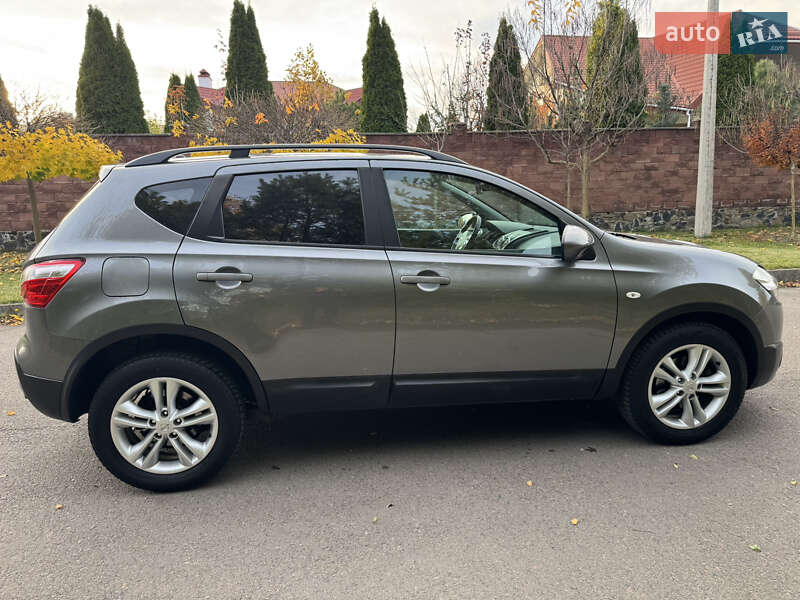 Внедорожник / Кроссовер Nissan Qashqai 2012 в Ровно