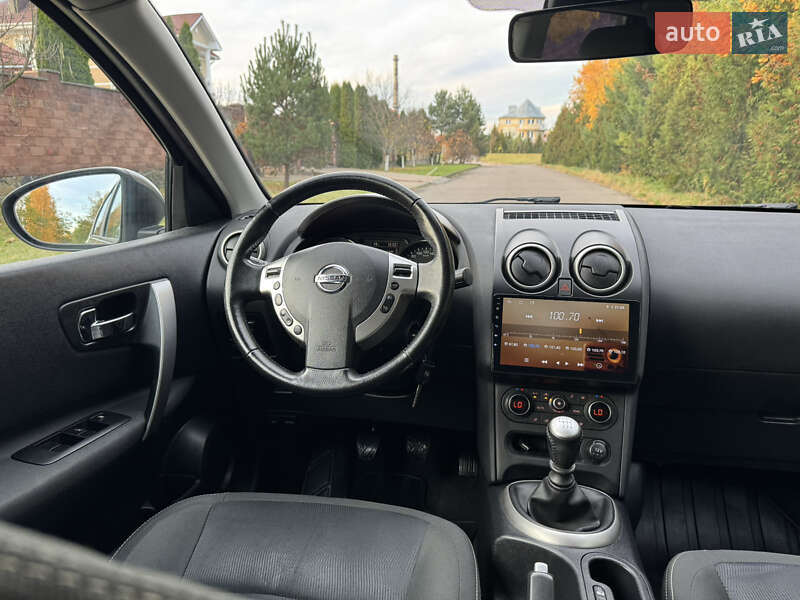 Внедорожник / Кроссовер Nissan Qashqai 2012 в Ровно