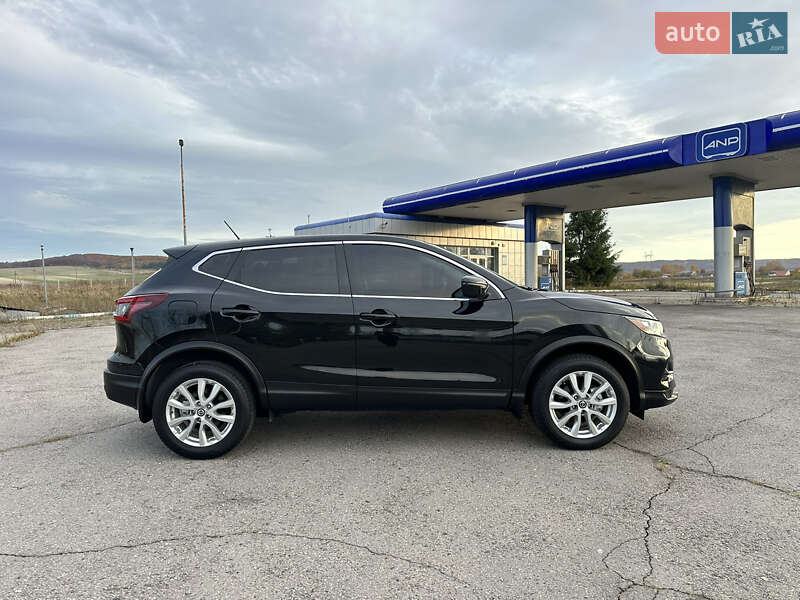 Позашляховик / Кросовер Nissan Qashqai 2021 в Бродах