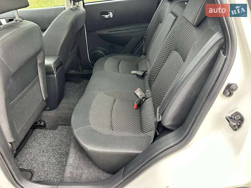 Внедорожник / Кроссовер Nissan Qashqai 2010 в Виннице