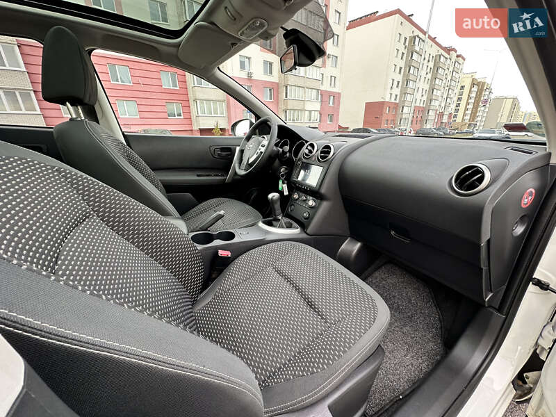 Внедорожник / Кроссовер Nissan Qashqai 2010 в Виннице