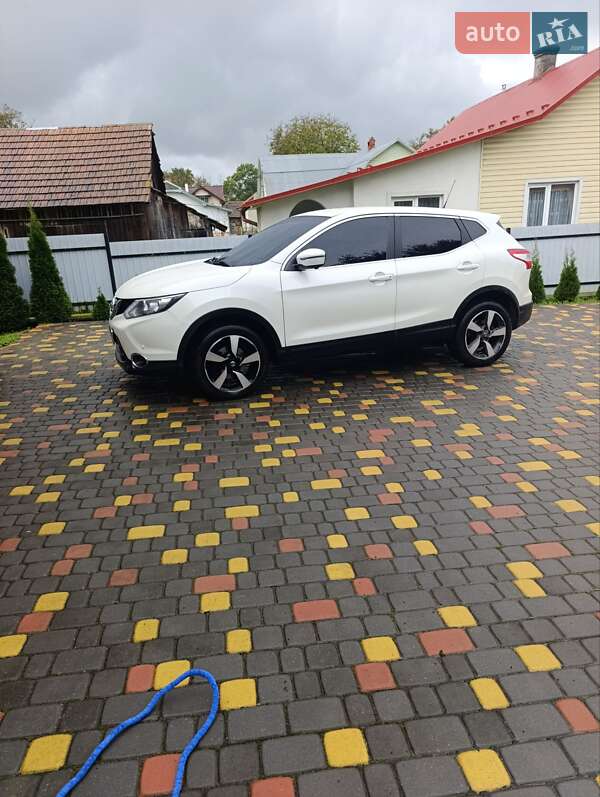 Внедорожник / Кроссовер Nissan Qashqai 2017 в Самборе