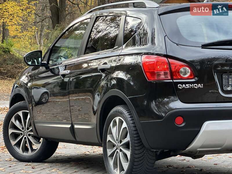 Позашляховик / Кросовер Nissan Qashqai 2009 в Дрогобичі