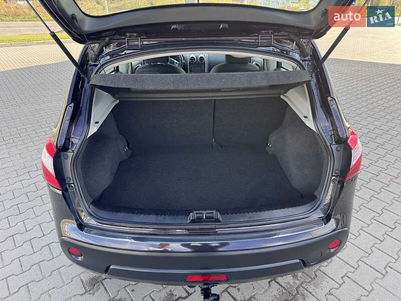 Внедорожник / Кроссовер Nissan Qashqai 2011 в Хмельницком фото 30 Внедорожник / Кроссовер Nissan Qashqai 2011 в Хмельницком