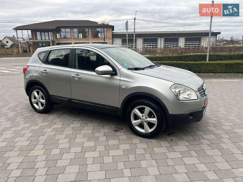 Позашляховик / Кросовер Nissan Qashqai 2008 в Сарнах