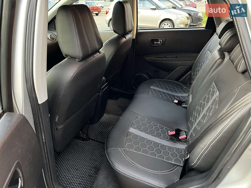 Внедорожник / Кроссовер Nissan Qashqai 2008 в Смеле фото 5 Внедорожник / Кроссовер Nissan Qashqai 2008 в Смеле