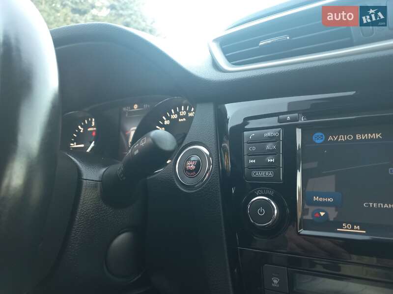 Позашляховик / Кросовер Nissan Qashqai 2015 в Тернополі фото 33 Позашляховик / Кросовер Nissan Qashqai 2015 в Тернополі