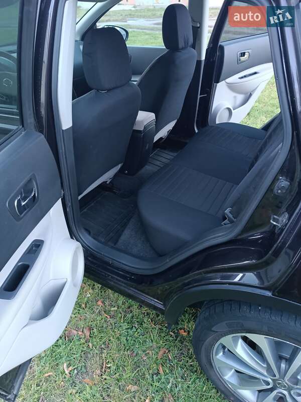 Позашляховик / Кросовер Nissan Qashqai 2010 в Вінниці