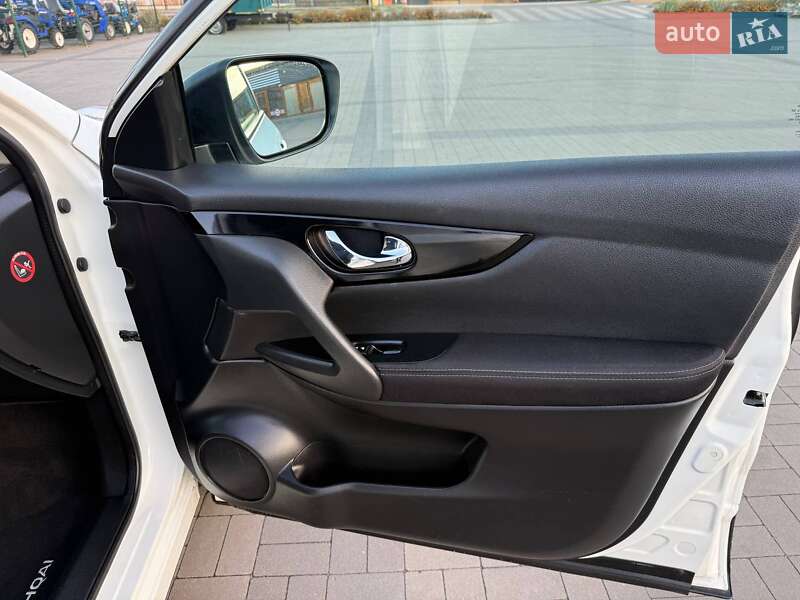 Внедорожник / Кроссовер Nissan Qashqai 2017 в Ковеле фото 18 Внедорожник / Кроссовер Nissan Qashqai 2017 в Ковеле