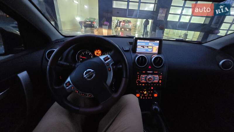 Позашляховик / Кросовер Nissan Qashqai 2008 в Києві фото 12 Позашляховик / Кросовер Nissan Qashqai 2008 в Києві