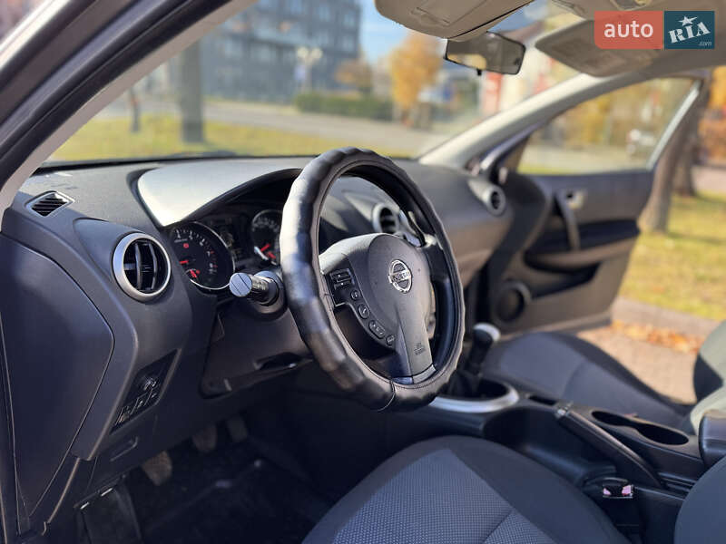 Внедорожник / Кроссовер Nissan Qashqai 2012 в Львове