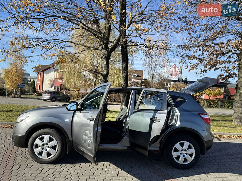 Внедорожник / Кроссовер Nissan Qashqai 2012 в Львове