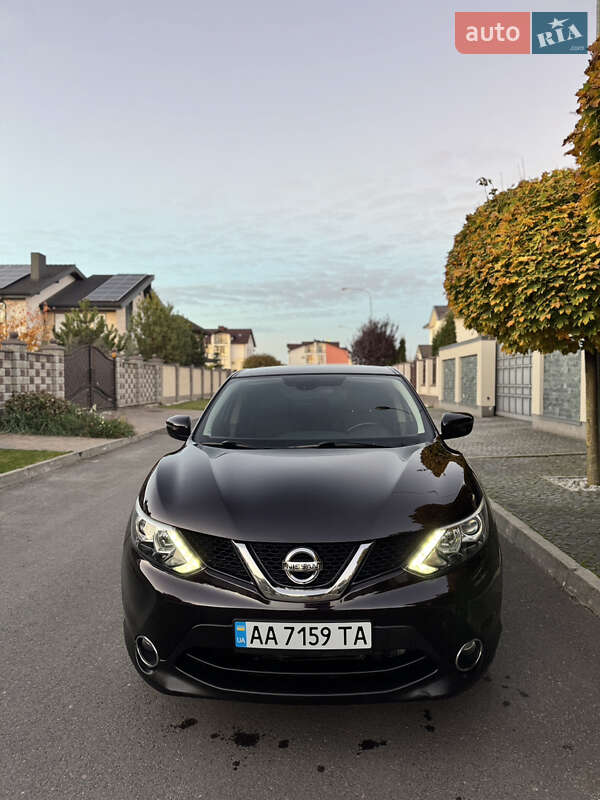 Внедорожник / Кроссовер Nissan Qashqai 2017 в Ровно фото 4 Внедорожник / Кроссовер Nissan Qashqai 2017 в Ровно