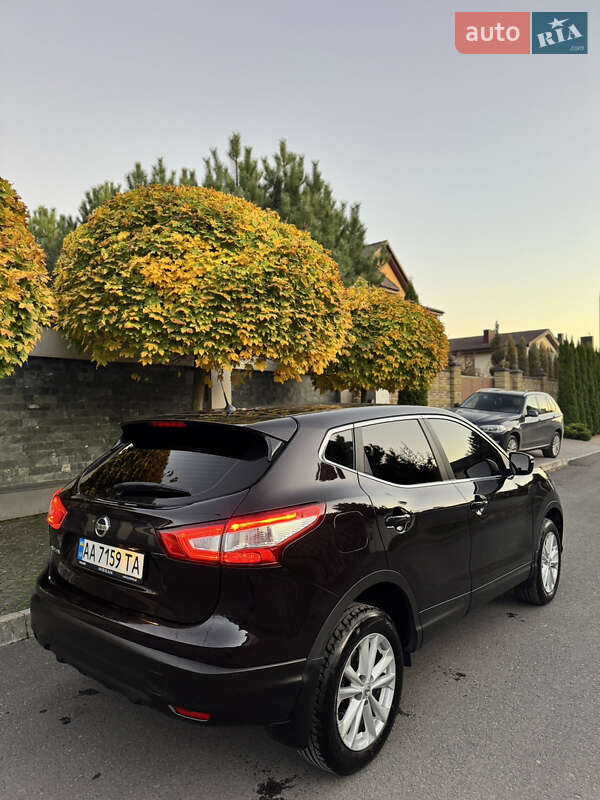 Внедорожник / Кроссовер Nissan Qashqai 2017 в Ровно фото 14 Внедорожник / Кроссовер Nissan Qashqai 2017 в Ровно