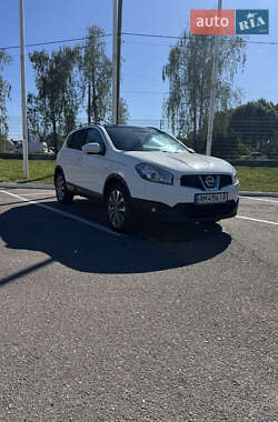 Внедорожник / Кроссовер Nissan Qashqai 2012 в Житомире