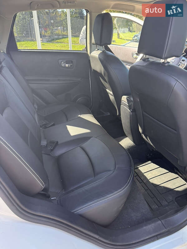 Внедорожник / Кроссовер Nissan Qashqai 2012 в Житомире