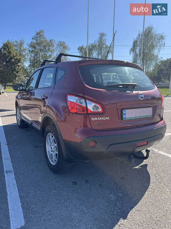 Внедорожник / Кроссовер Nissan Qashqai 2011 в Житомире