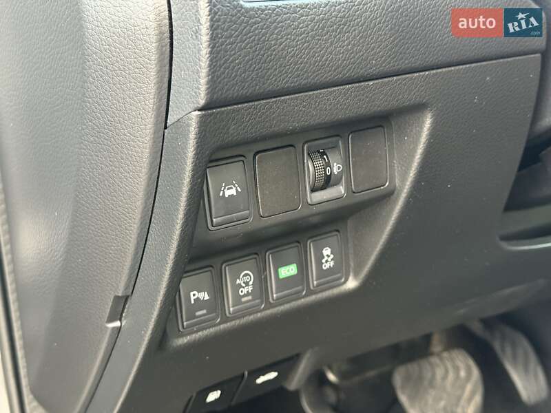 Внедорожник / Кроссовер Nissan Qashqai 2015 в Ковеле фото 17 Внедорожник / Кроссовер Nissan Qashqai 2015 в Ковеле