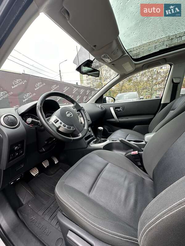 Внедорожник / Кроссовер Nissan Qashqai 2011 в Сумах