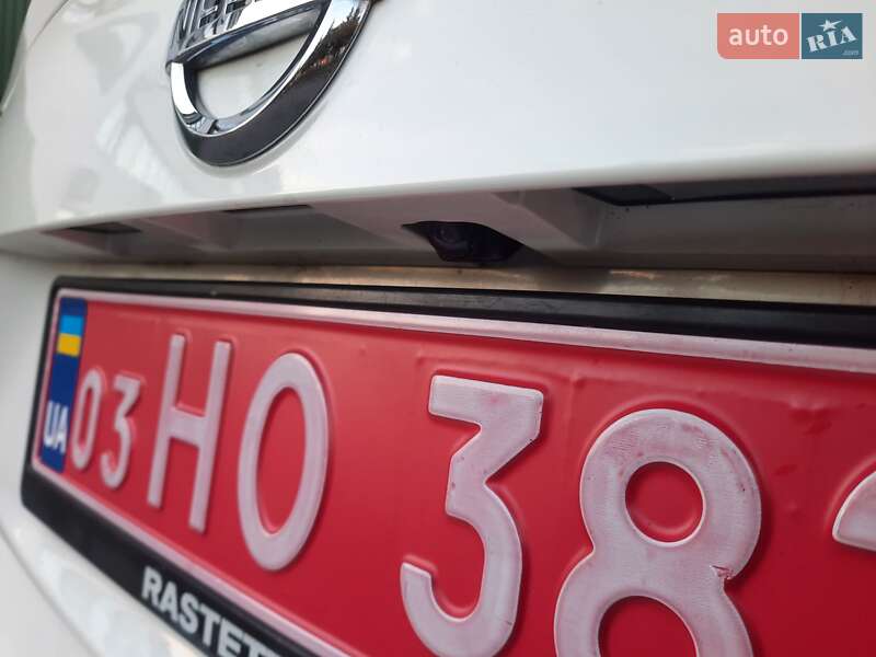 Внедорожник / Кроссовер Nissan Qashqai 2014 в Полтаве