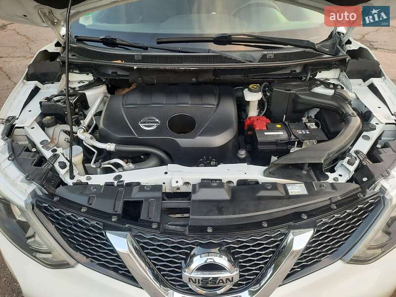 Внедорожник / Кроссовер Nissan Qashqai 2014 в Полтаве