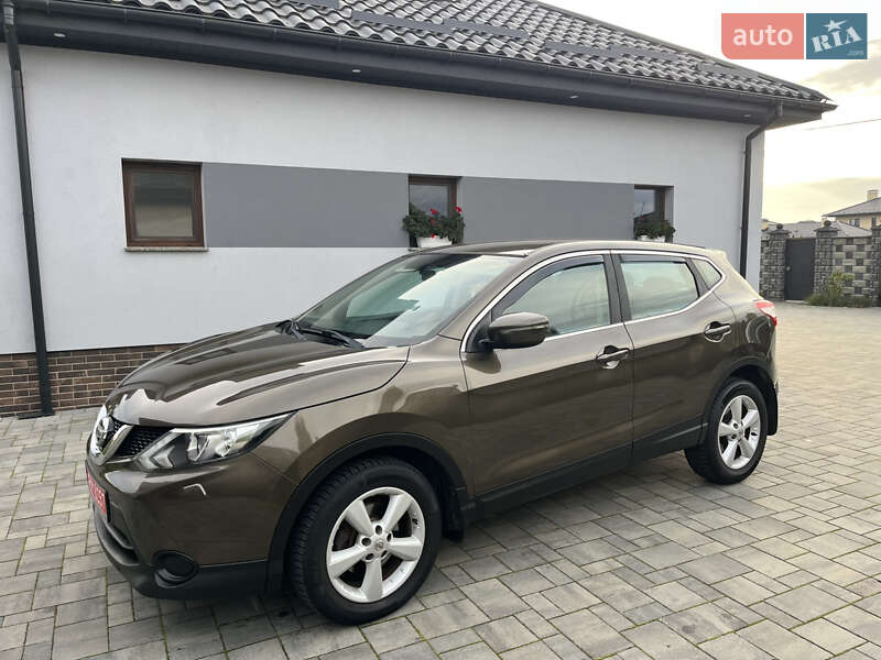 Внедорожник / Кроссовер Nissan Qashqai 2014 в Ровно
