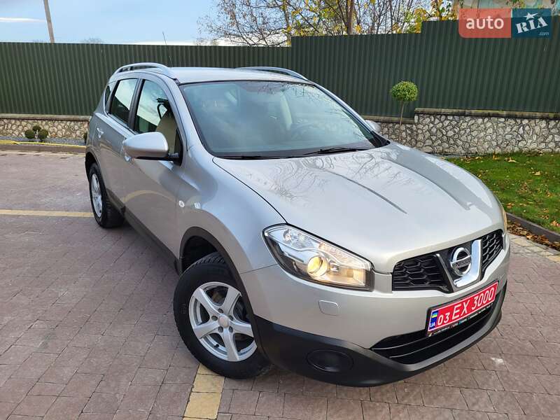 Внедорожник / Кроссовер Nissan Qashqai 2013 в Радивилове