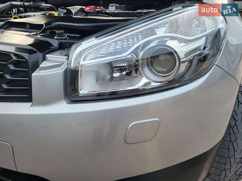 Внедорожник / Кроссовер Nissan Qashqai 2013 в Радивилове