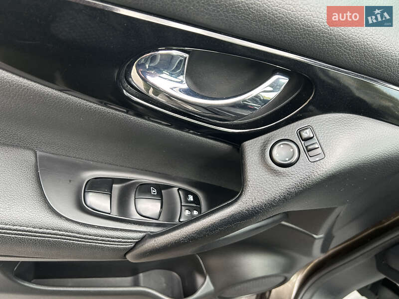 Позашляховик / Кросовер Nissan Qashqai 2015 в Полтаві фото 46 Позашляховик / Кросовер Nissan Qashqai 2015 в Полтаві