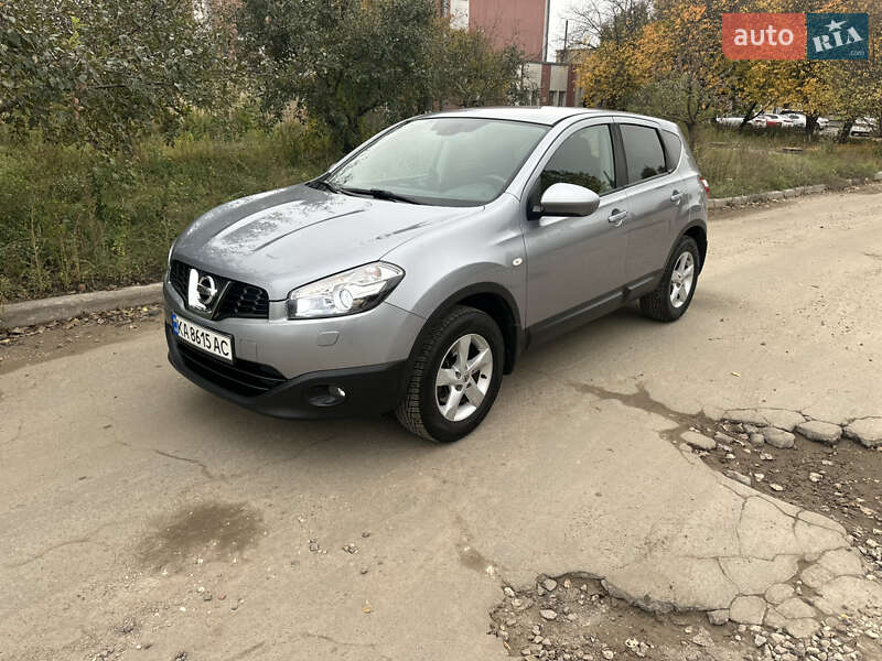 Внедорожник / Кроссовер Nissan Qashqai 2012 в Киеве