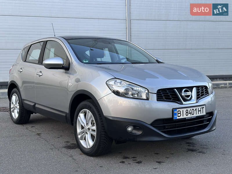 Внедорожник / Кроссовер Nissan Qashqai 2011 в Полтаве