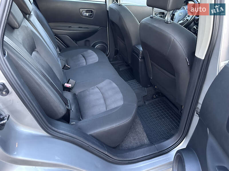 Внедорожник / Кроссовер Nissan Qashqai 2011 в Полтаве