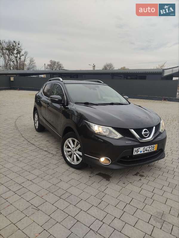 Позашляховик / Кросовер Nissan Qashqai 2014 в Львові фото 17 Позашляховик / Кросовер Nissan Qashqai 2014 в Львові