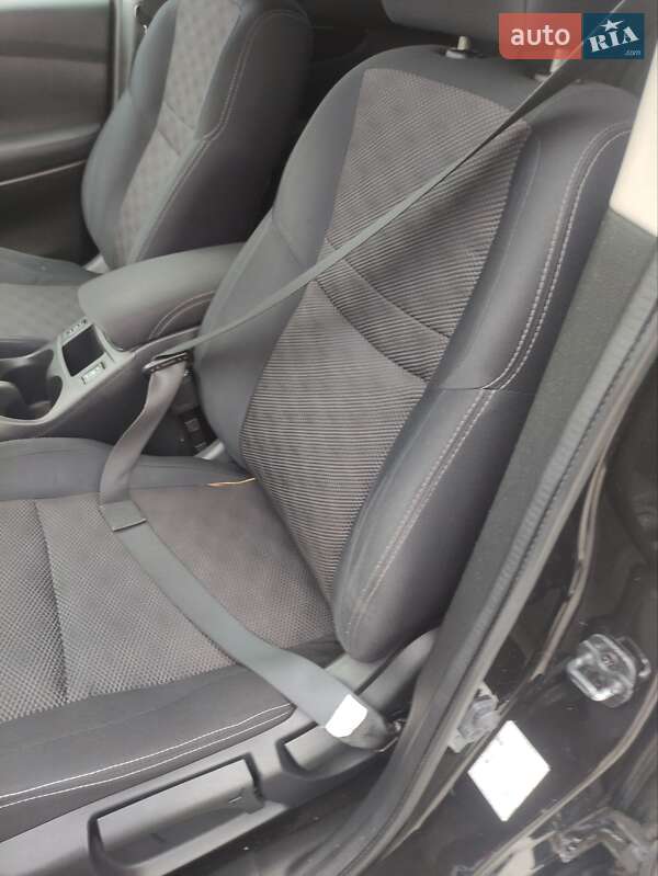 Позашляховик / Кросовер Nissan Qashqai 2014 в Львові фото 52 Позашляховик / Кросовер Nissan Qashqai 2014 в Львові