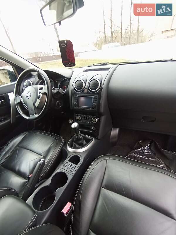 Внедорожник / Кроссовер Nissan Qashqai 2011 в Надворной