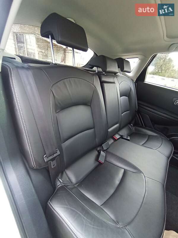 Внедорожник / Кроссовер Nissan Qashqai 2011 в Надворной