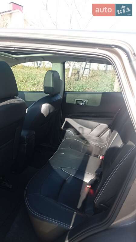 Внедорожник / Кроссовер Nissan Qashqai 2013 в Ивано-Франковске