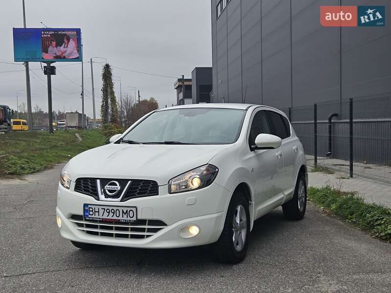 Внедорожник / Кроссовер Nissan Qashqai 2012 в Киеве