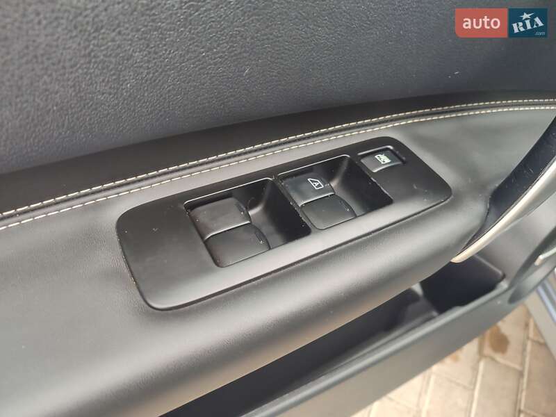 Внедорожник / Кроссовер Nissan Qashqai 2012 в Львове фото 45 Внедорожник / Кроссовер Nissan Qashqai 2012 в Львове