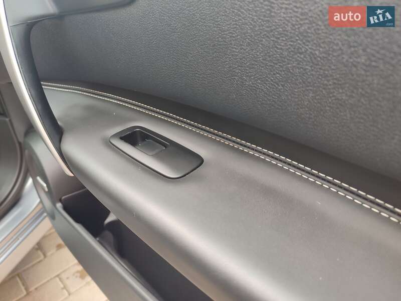 Внедорожник / Кроссовер Nissan Qashqai 2012 в Львове фото 91 Внедорожник / Кроссовер Nissan Qashqai 2012 в Львове