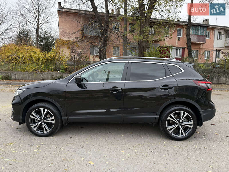 Внедорожник / Кроссовер Nissan Qashqai 2019 в Черновцах