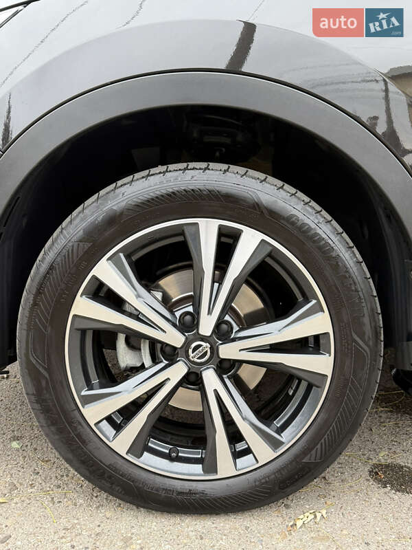 Внедорожник / Кроссовер Nissan Qashqai 2019 в Черновцах