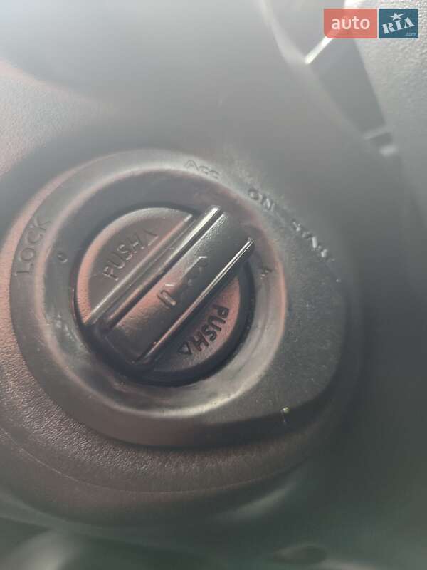 Внедорожник / Кроссовер Nissan Qashqai 2012 в Львове фото 132 Внедорожник / Кроссовер Nissan Qashqai 2012 в Львове