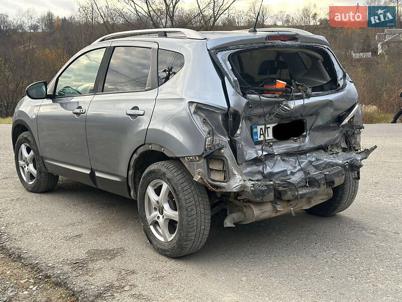 Внедорожник / Кроссовер Nissan Qashqai 2011 в Делятине