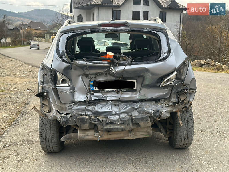 Внедорожник / Кроссовер Nissan Qashqai 2011 в Делятине