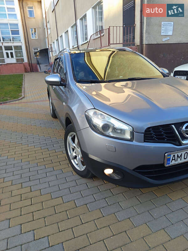 Внедорожник / Кроссовер Nissan Qashqai 2010 в Звягеле фото 8 Внедорожник / Кроссовер Nissan Qashqai 2010 в Звягеле