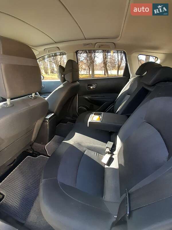 Внедорожник / Кроссовер Nissan Qashqai 2012 в Ставище